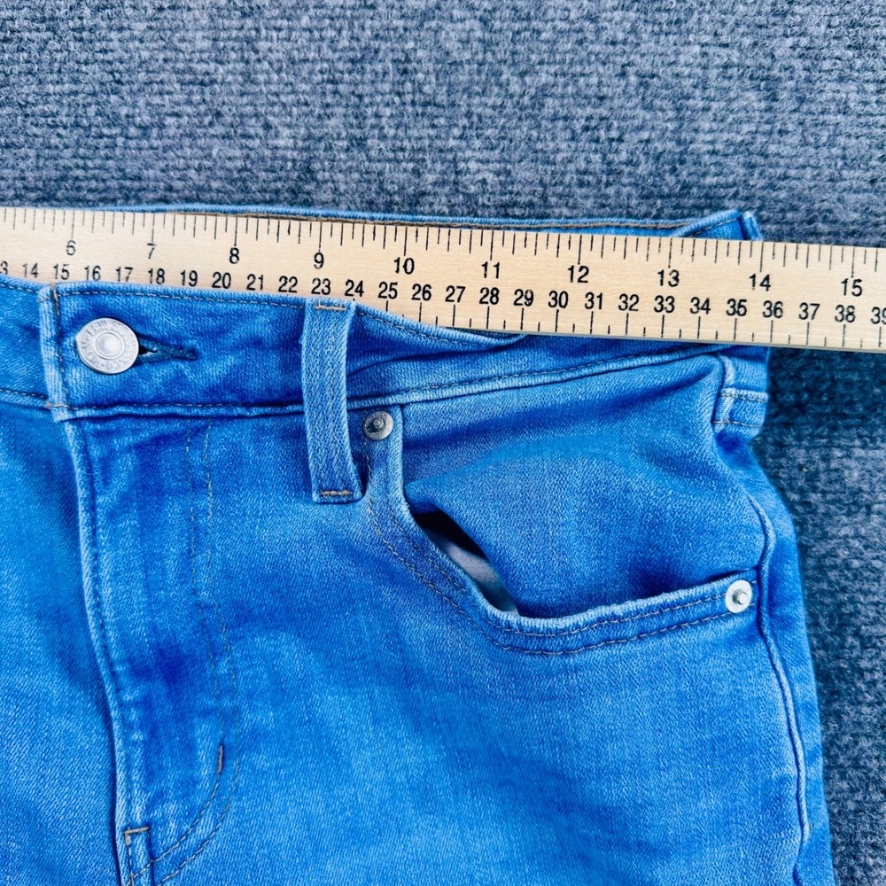 Levis 725 High Rise Bootcut Jeans Womens 28x32 Medium Wash Blue Slim 18759-0086 - Picture 11 of 14